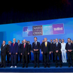 Las élites contra las conquistas sociales: la otra guerra de Europa